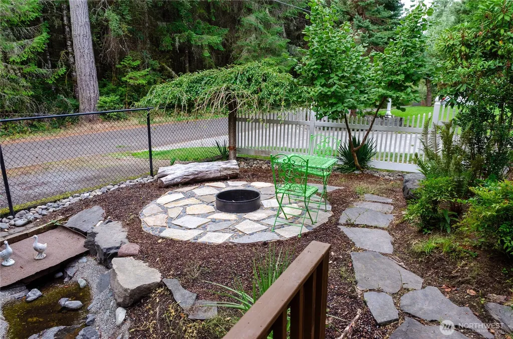 12801 108th Street Anderson Island WA 98303