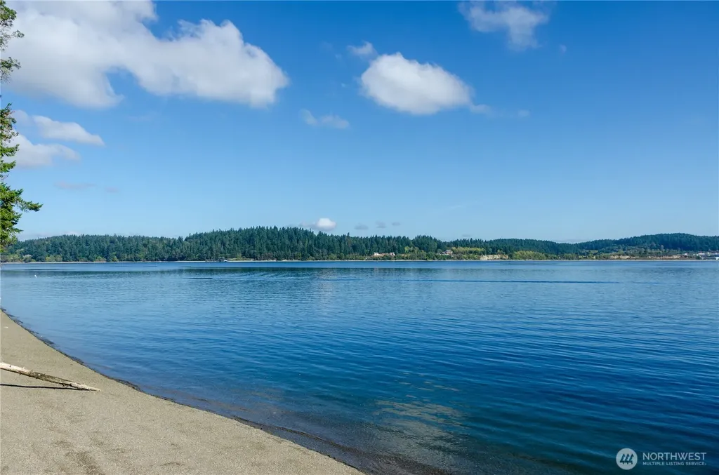 12801 108th Street Anderson Island WA 98303