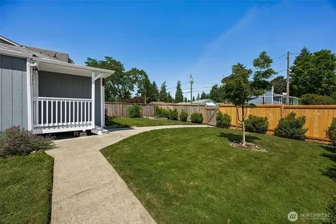 1702 S 94th Street Tacoma WA 98444