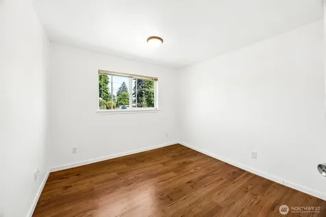 1702 S 94th Street Tacoma WA 98444