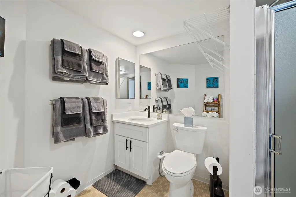 1415 2nd Avenue Seattle WA 98101