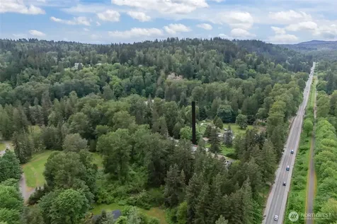 20707 Renton Maple Valley Road SE Maple Valley WA 98038