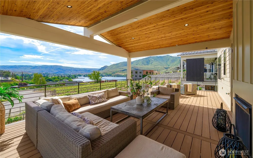 203 Bluebell Court Chelan WA 98816
