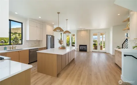203 Bluebell Court Chelan WA 98816