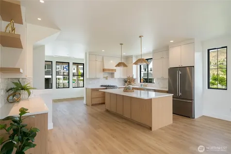 203 Bluebell Court Chelan WA 98816