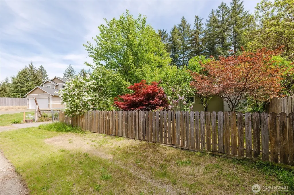 41 NE Salty Drive Belfair WA 98528