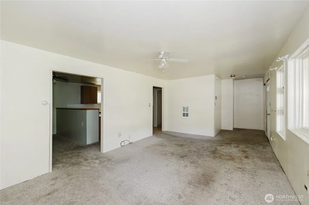 41 NE Salty Drive Belfair WA 98528