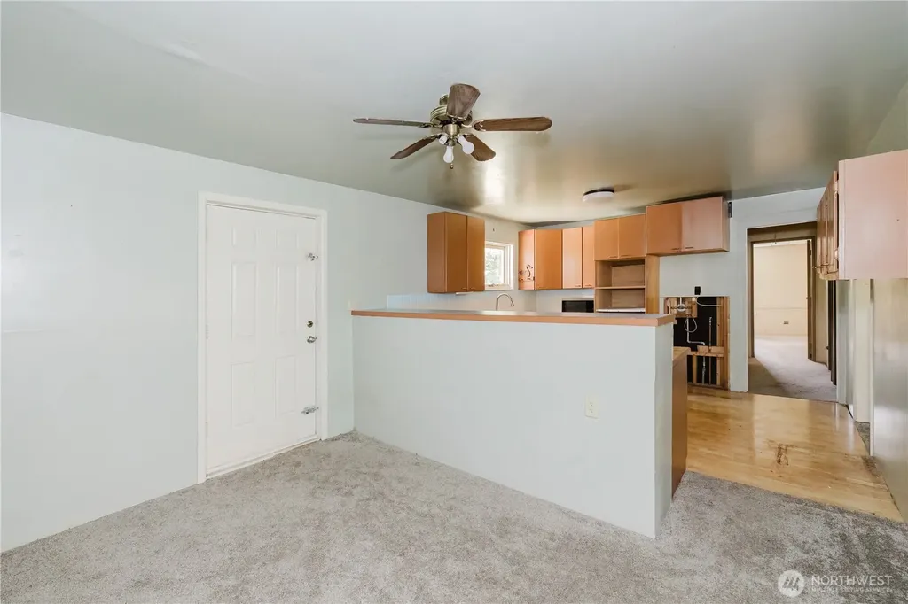 41 NE Salty Drive Belfair WA 98528