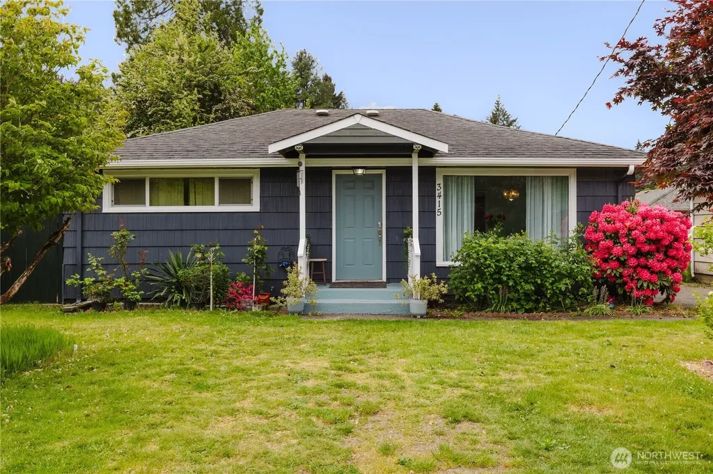 3415 9th Street Bremerton WA 98312