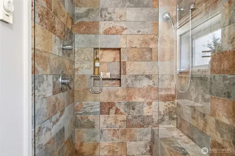 1528 1st Avenue W Seattle WA 98119