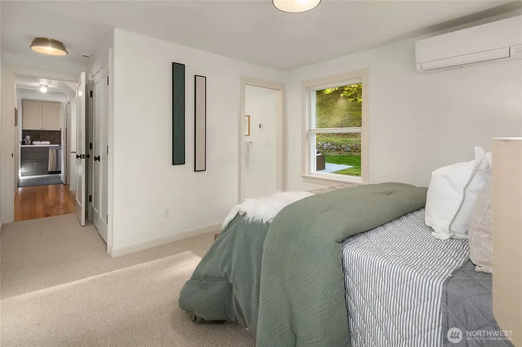 11429 Glendale Way S Burien WA 98168