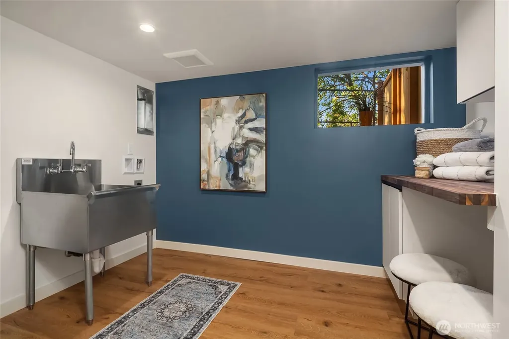 11429 Glendale Way S Burien WA 98168