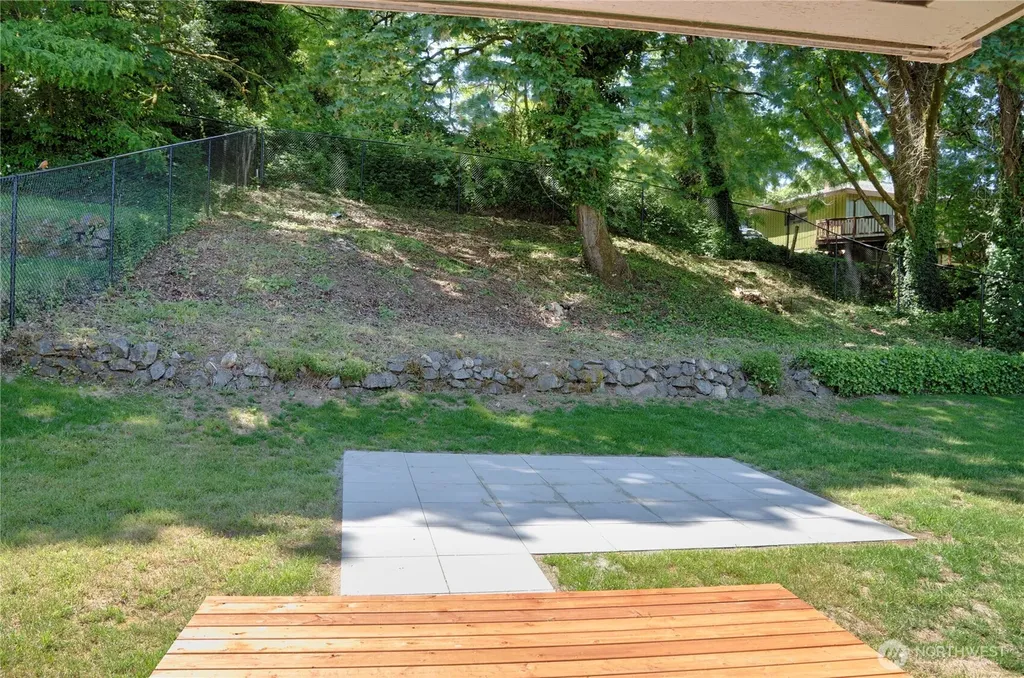 11429 Glendale Way S Burien WA 98168