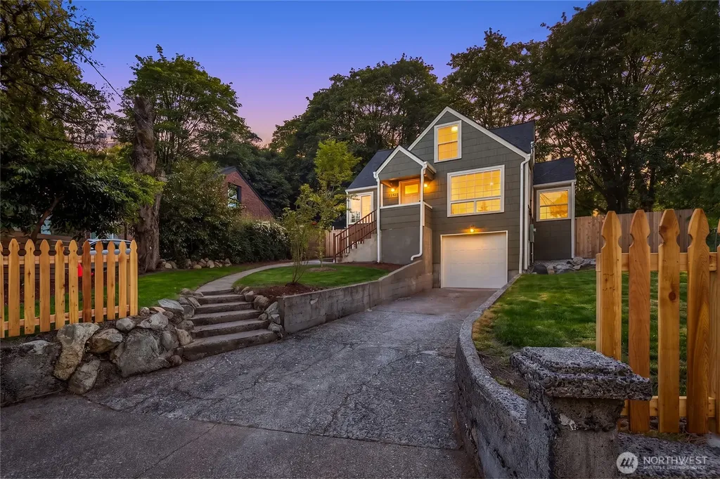 11429 Glendale Way S Burien WA 98168