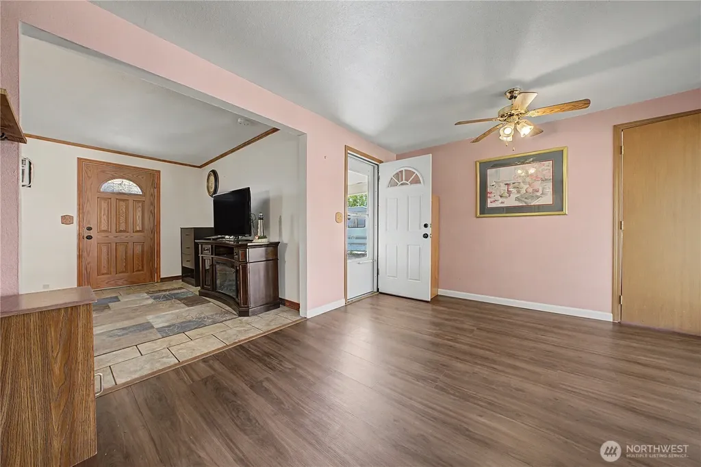 4294 Joann Drive NE Moses Lake WA 98837