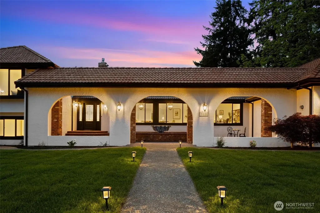 315 241st Street SW Bothell WA 98021