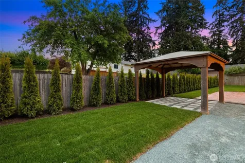 315 241st Street SW Bothell WA 98021