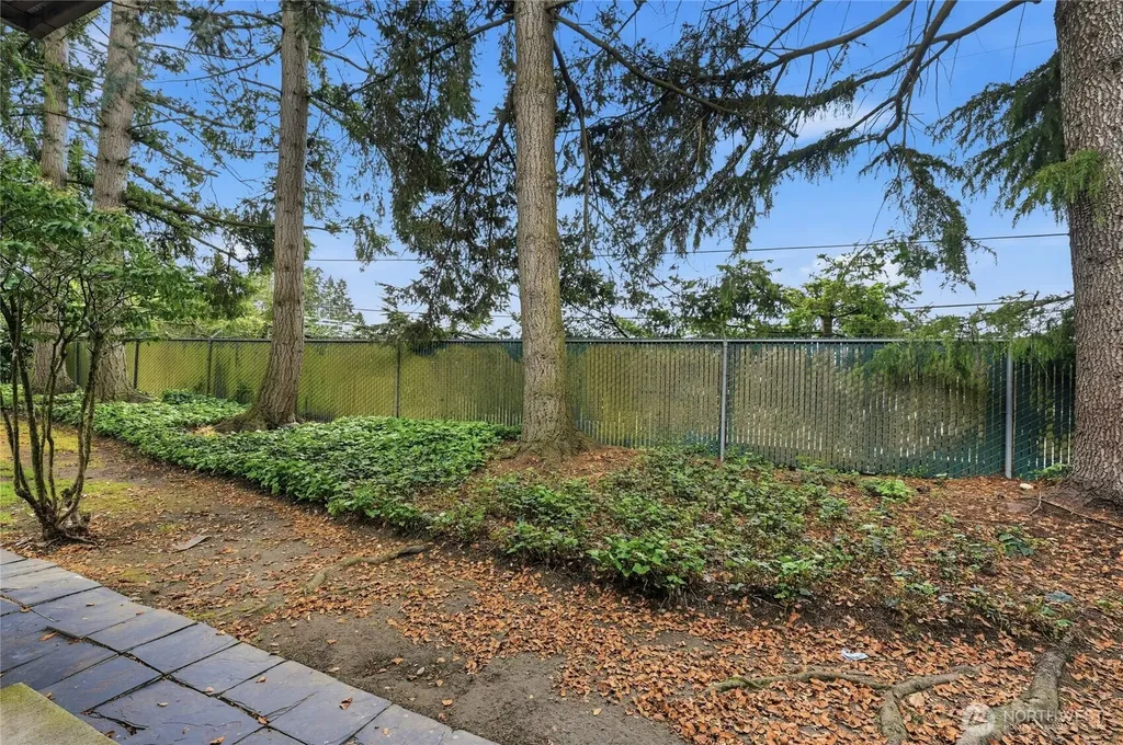 4727 176th Street SW Lynnwood WA 98037
