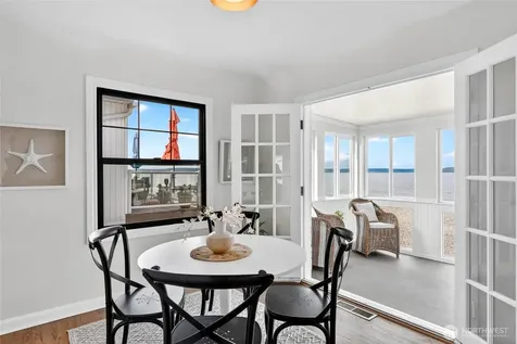 5311 Beach Drive SW Seattle WA 98136