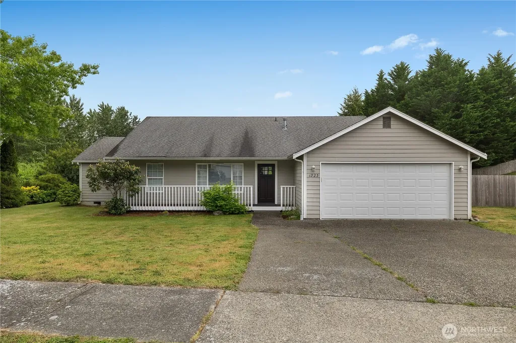 1323 Scarlet Oak Drive SE Olympia WA 98513