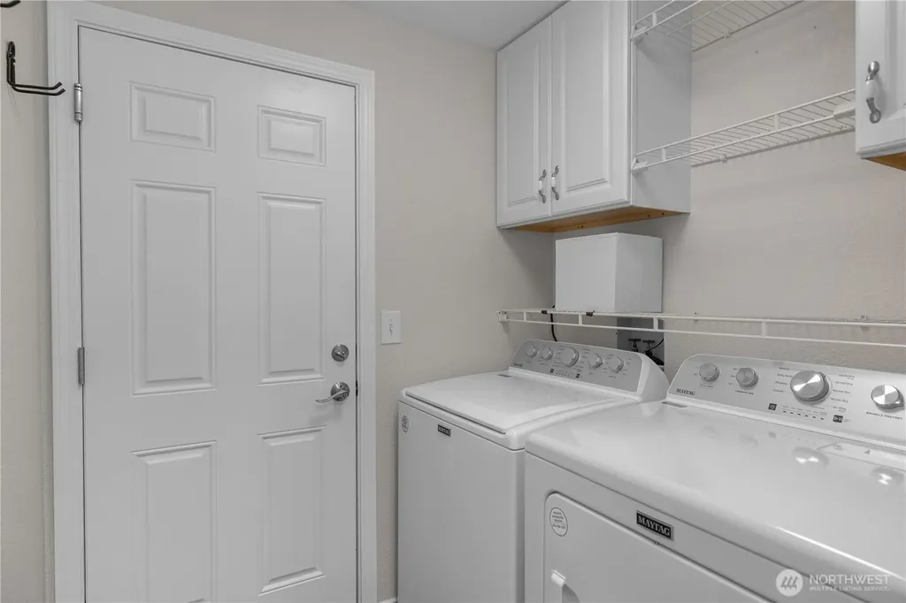 1323 Scarlet Oak Drive SE Olympia WA 98513