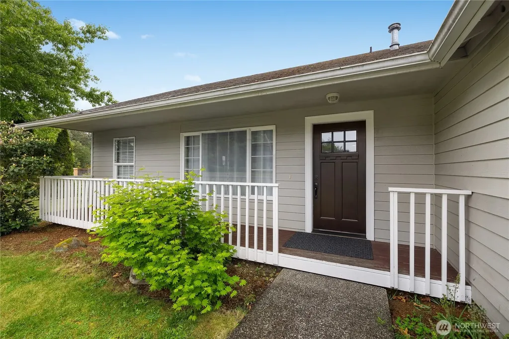 1323 Scarlet Oak Drive SE Olympia WA 98513