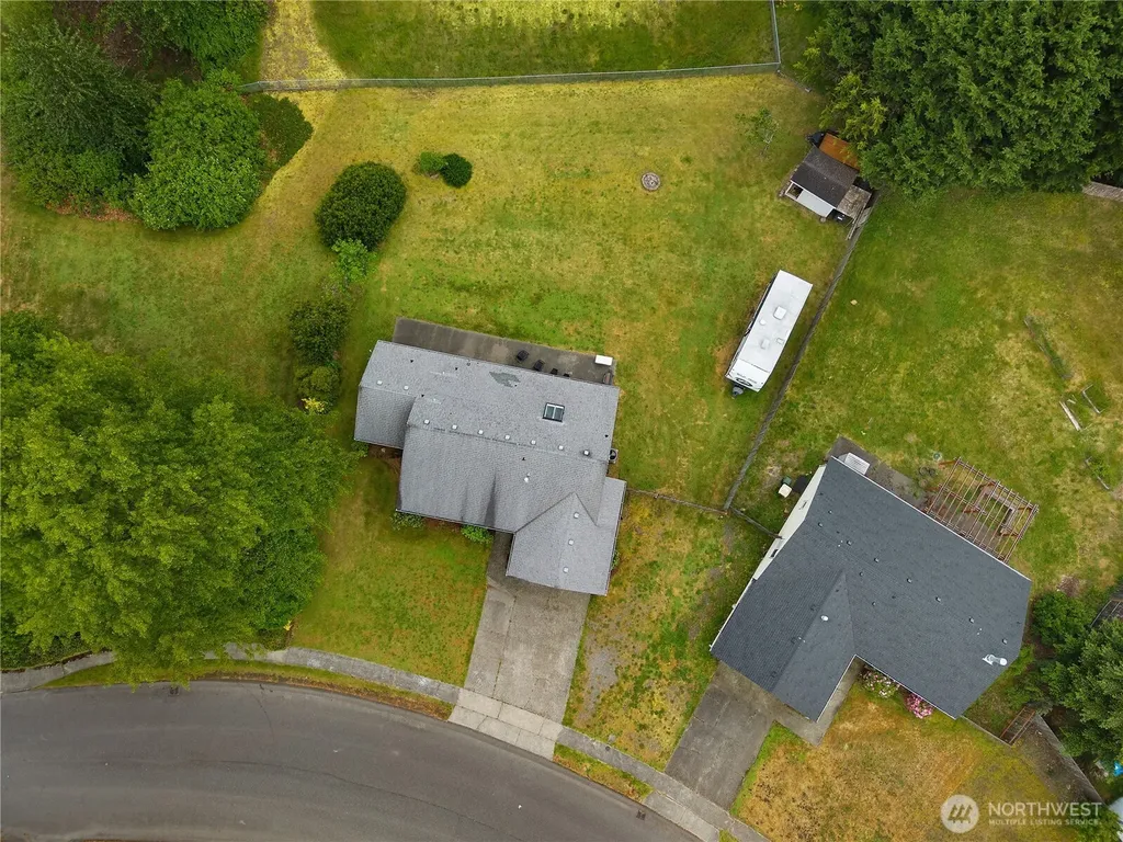 1323 Scarlet Oak Drive SE Olympia WA 98513