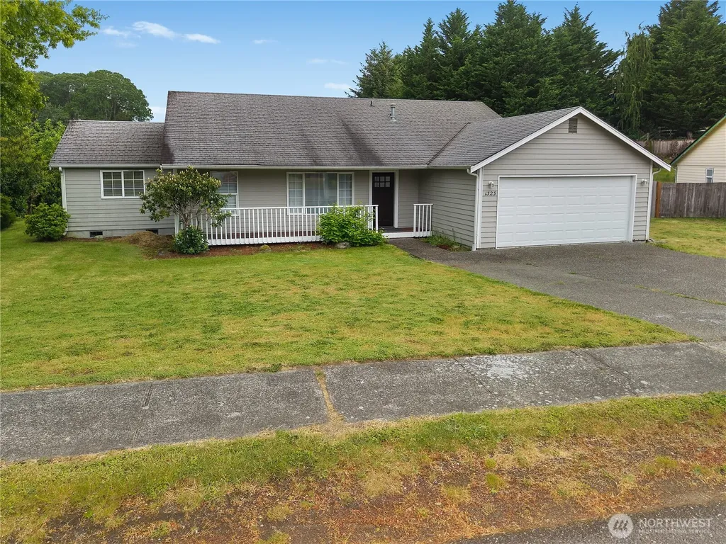 1323 Scarlet Oak Drive SE Olympia WA 98513