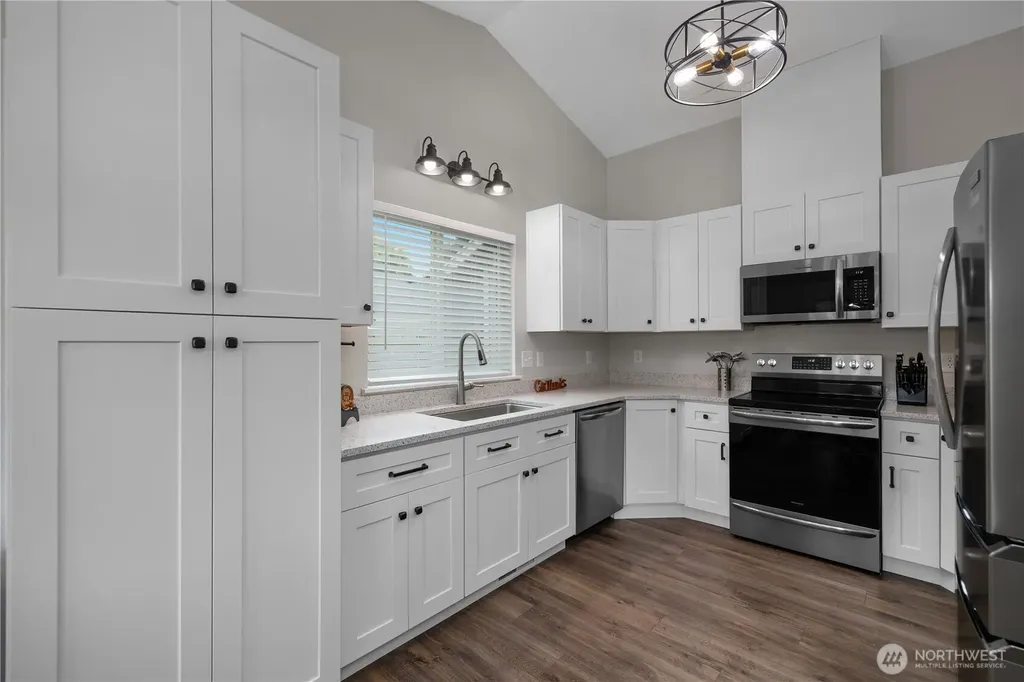1323 Scarlet Oak Drive SE Olympia WA 98513
