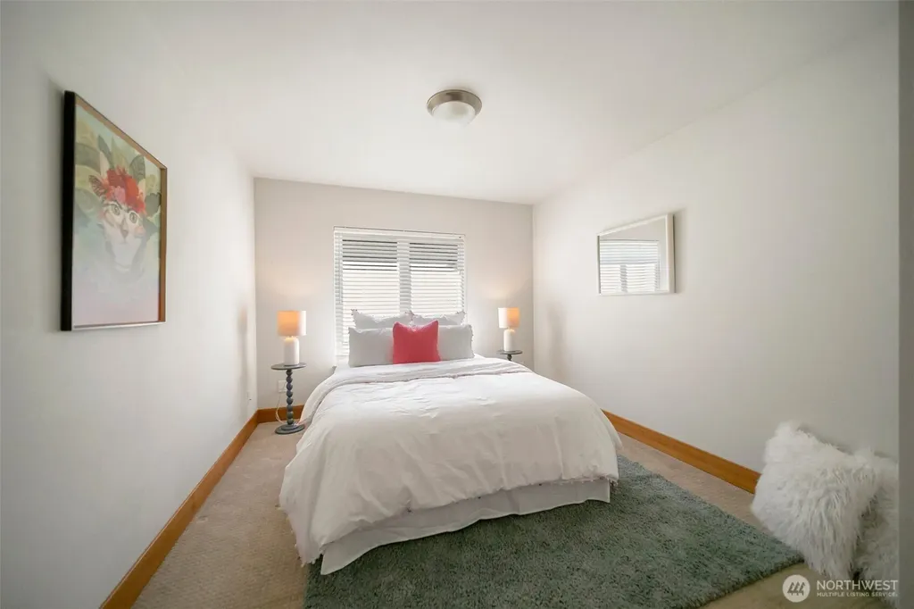 19097 Angeline Avenue NE Suquamish WA 98392
