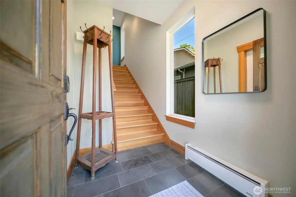 19097 Angeline Avenue NE Suquamish WA 98392