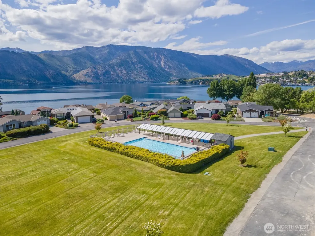 127 Chelan View Drive Manson WA 98831