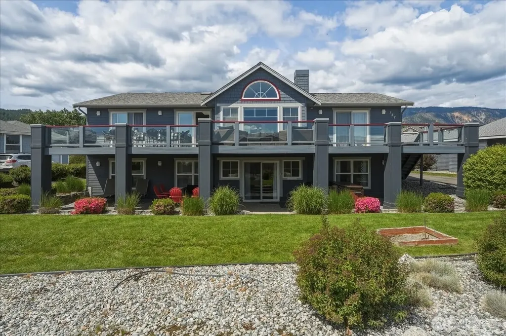 127 Chelan View Drive Manson WA 98831