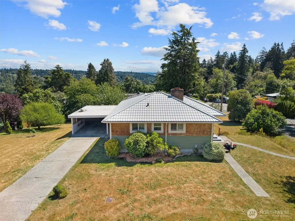 16604 11th Avenue SW Burien WA 98166