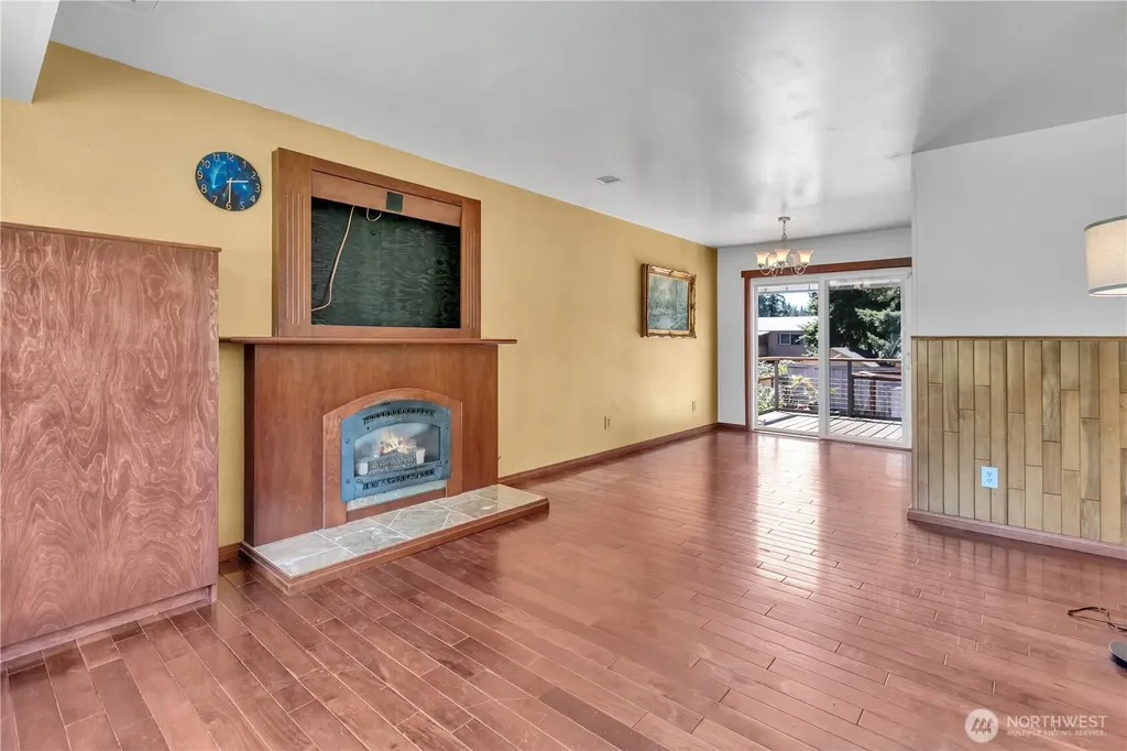 14019 146th Avenue SE Renton WA 98059