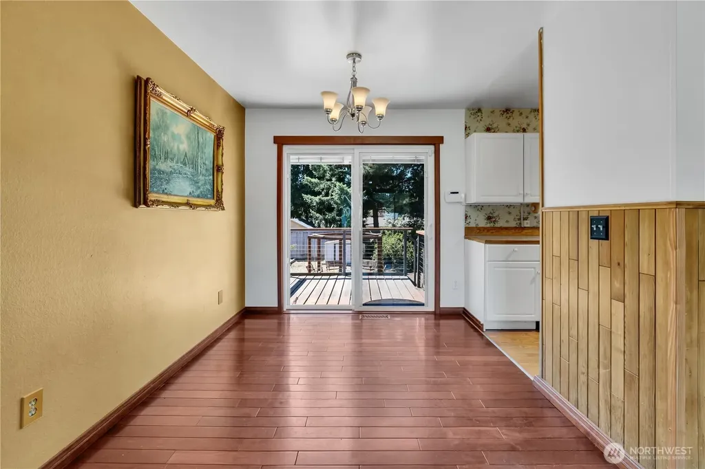 14019 146th Avenue SE Renton WA 98059