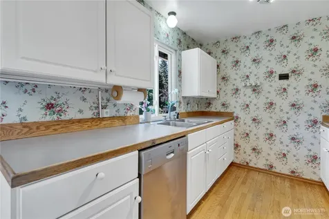14019 146th Avenue SE Renton WA 98059