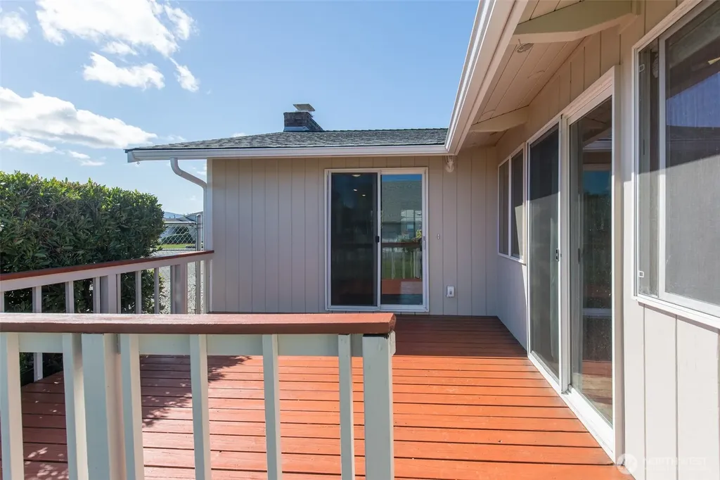 872 E Spruce Street Sequim WA 98382