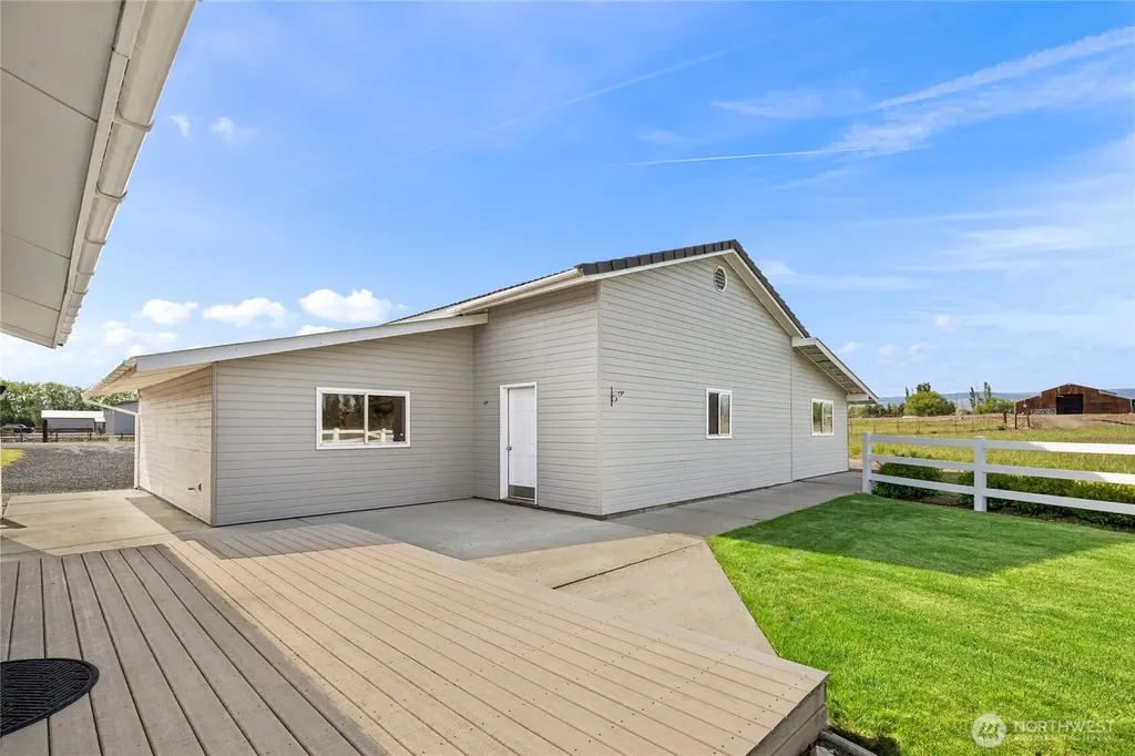 1231 Game Farm Road Ellensburg WA 98926