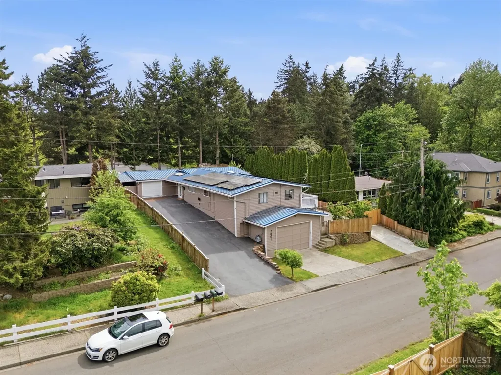 7801 NE 133rd Place Kirkland WA 98034
