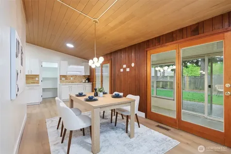 7801 NE 133rd Place Kirkland WA 98034