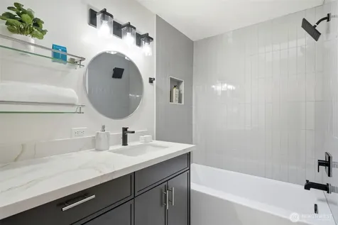 7801 NE 133rd Place Kirkland WA 98034