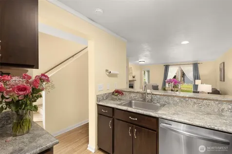 280 Newport Wy NW Issaquah WA 98027
