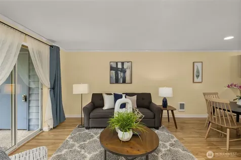 280 Newport Wy NW Issaquah WA 98027