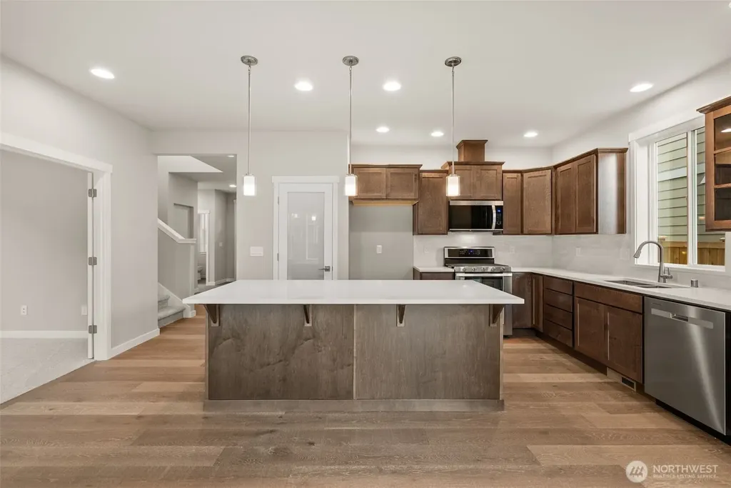 9011 Wyatt Court SE Tumwater WA 98501
