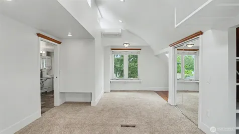 5958 35th Avenue SW Seattle WA 98126