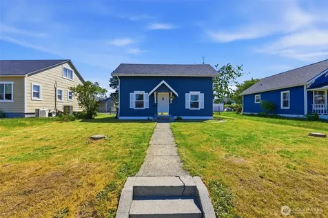5207 S Oakes Street Tacoma WA 98409