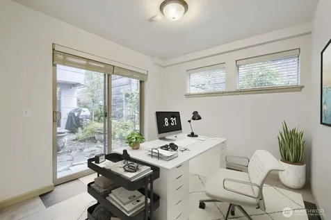 5015 37th Avenue S Seattle WA 98118