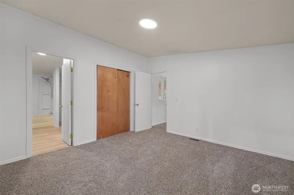 8331 Golden Valley Drive Maple Falls WA 98266
