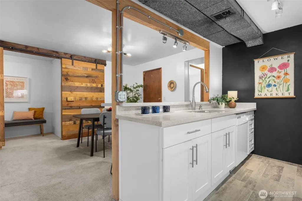 4158 39th Avenue S Seattle WA 98118